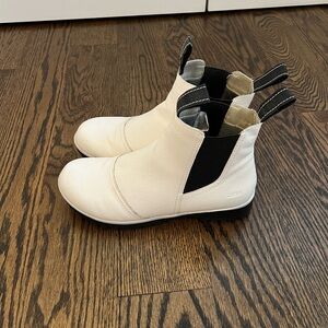 JBU Eagle Women’s Ankle Boots